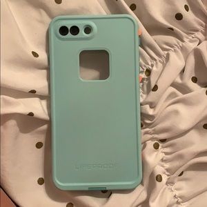 Life proof case 7/8 plus